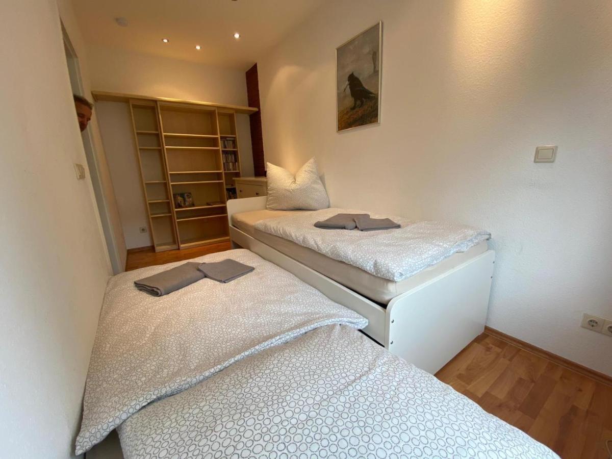 Apartment Ferienwohnung Blumenstadt Erfurt Luaran gambar